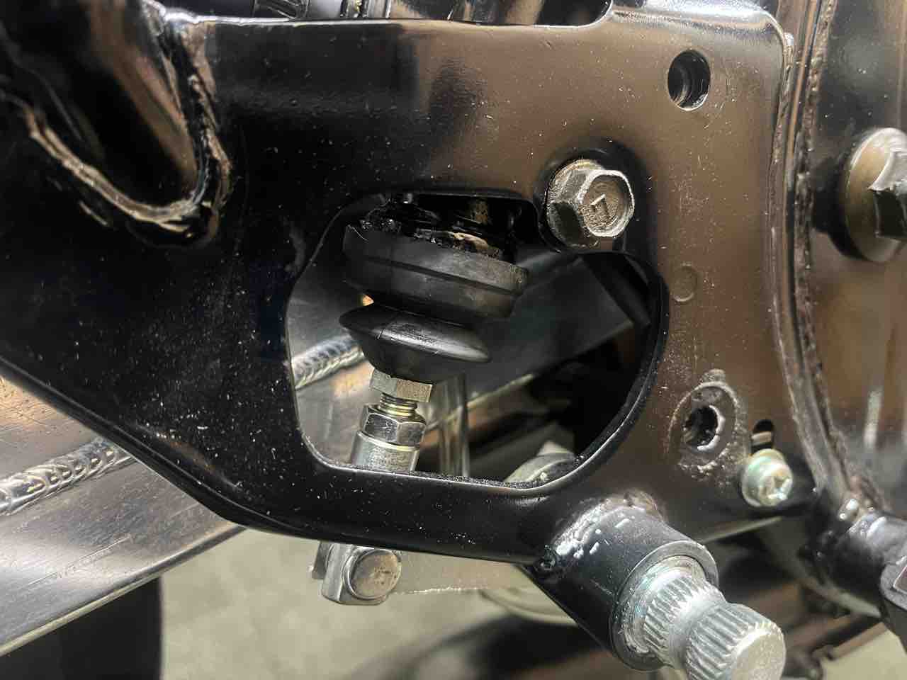 違和感を感じたらやっぱり🤦‍♂️ : Z400GP専門店 エムゼクト つね
