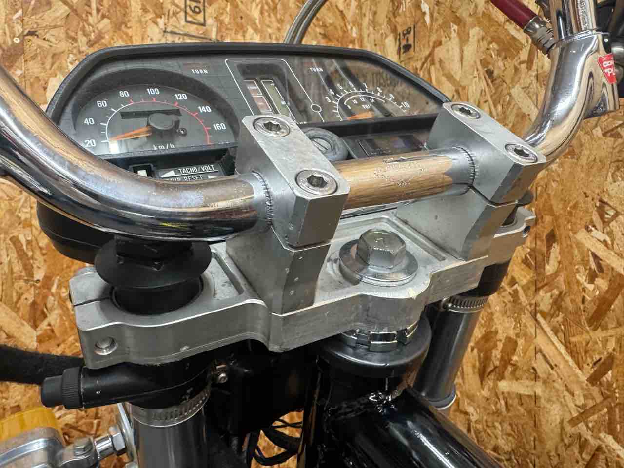 大阪府Y様のZ400GPセミレストア② : Z400GP専門店 エムゼクト つね