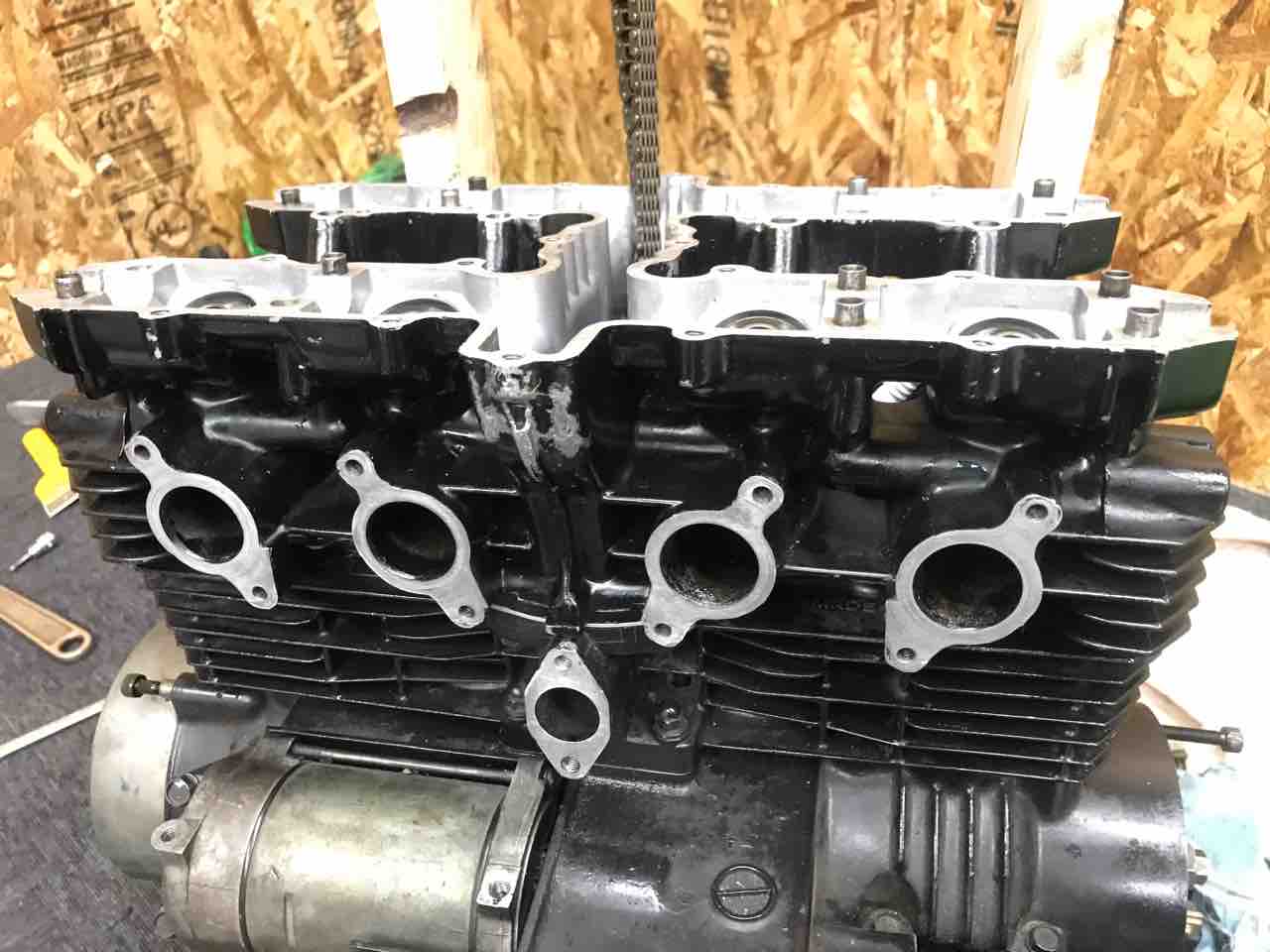 サクっと完成！エンジン腰上OH！ : Z400GP専門店 エムゼクト つね