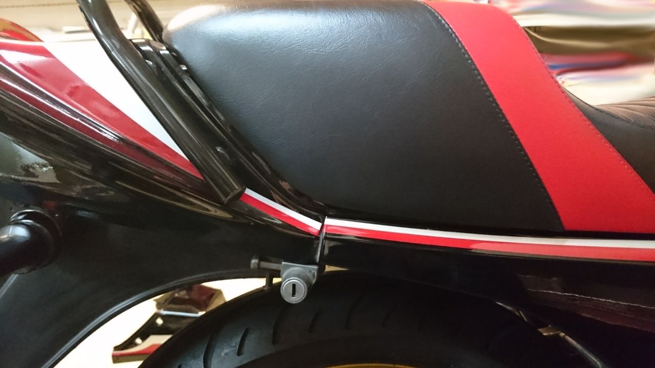 気になるスキマ 現行beetテールカウル編 つねちゃんのz400gpブログ