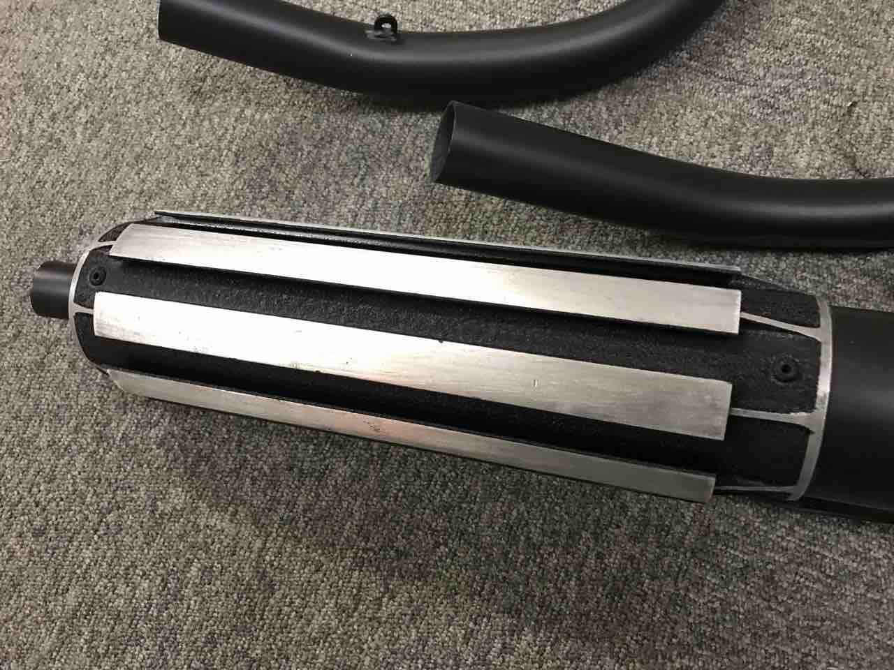 お遊び加工マフラー モリワキフォーサイト⑤ : Z400GP専門店