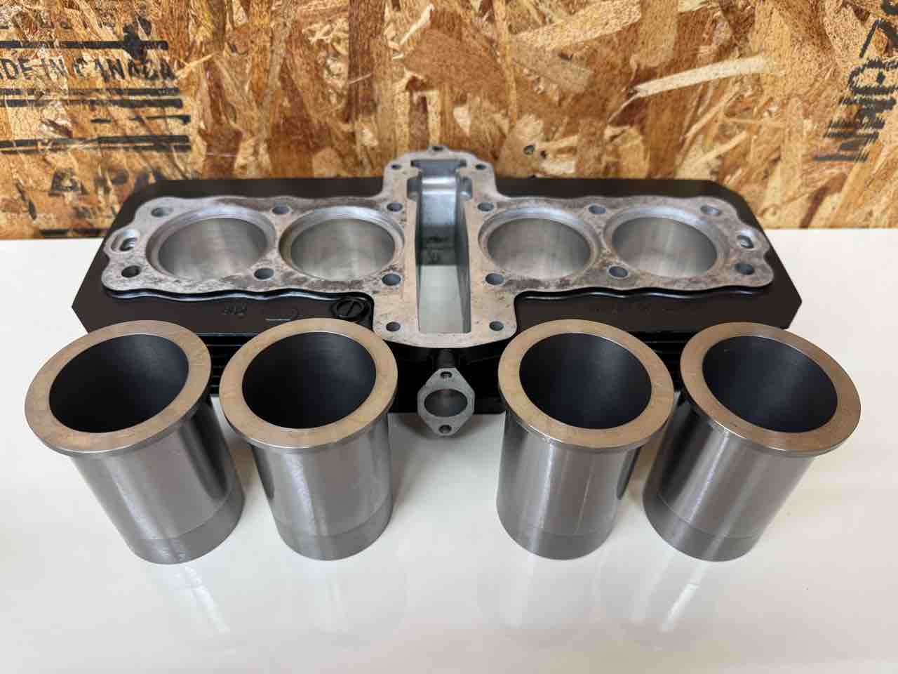 Z400FX Z400GP 400cc用新品スリーブの販売です! : Z400GP専門店 Z400FX Z400GP 400cc用新品スリーブの販売です! : Z400GP専門店