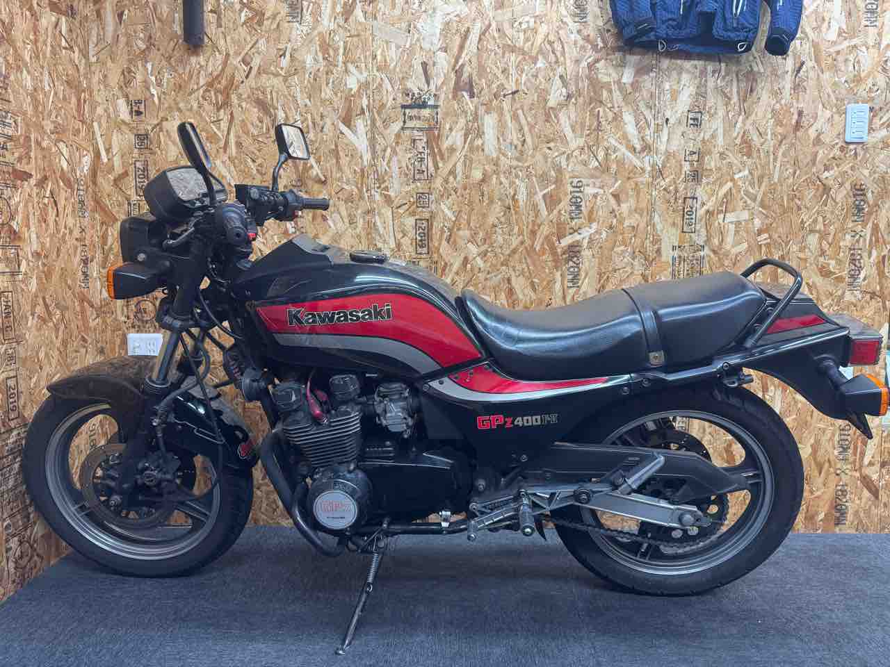 ここ gpz400f f2 他車種興味あり gpz400f f2 他車種興味あり - メルカリ