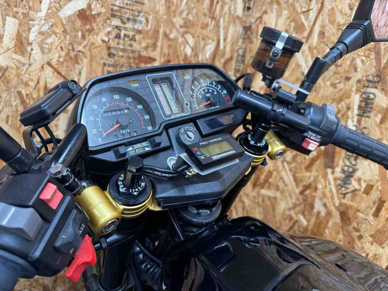 エムゼクト プロアジャスター取り付け方法 : Z400GP専門店 エムゼクト