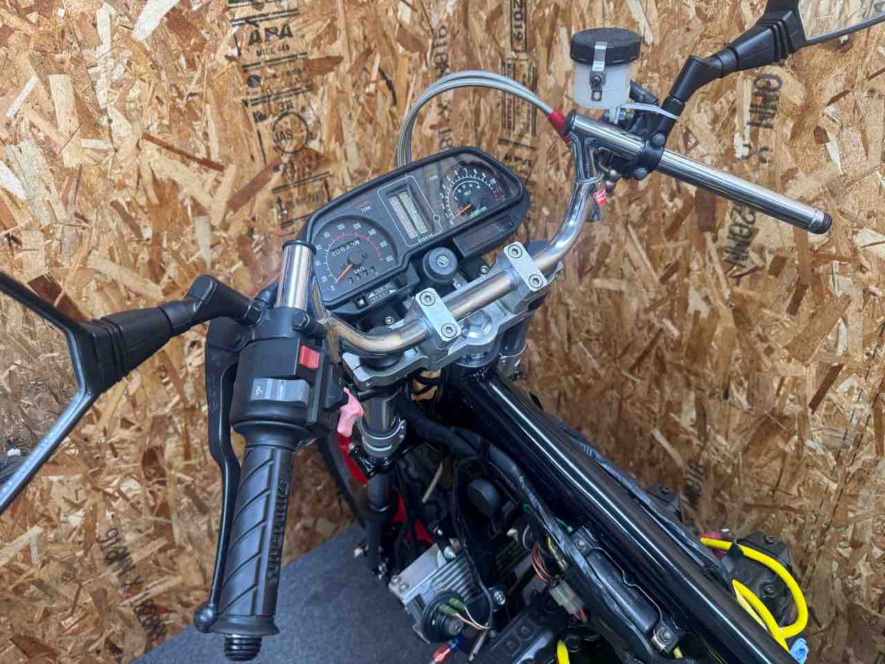 大阪府Y様のZ400GPセミレストア② : Z400GP専門店 エムゼクト つね