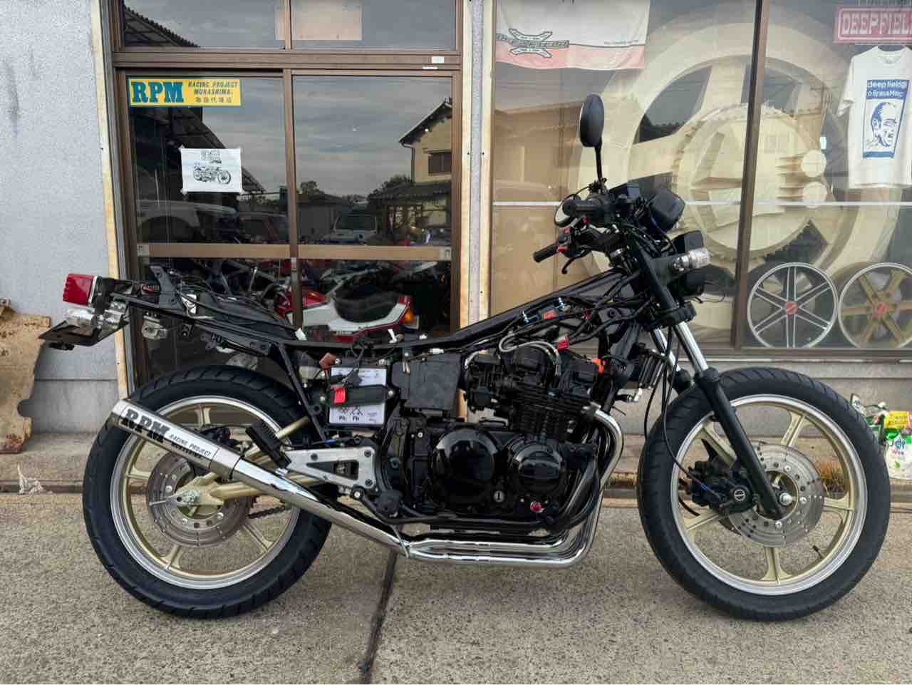 長崎県M様のレストア⑩ : Z400GP専門店 エムゼクト つねちゃんのブログ