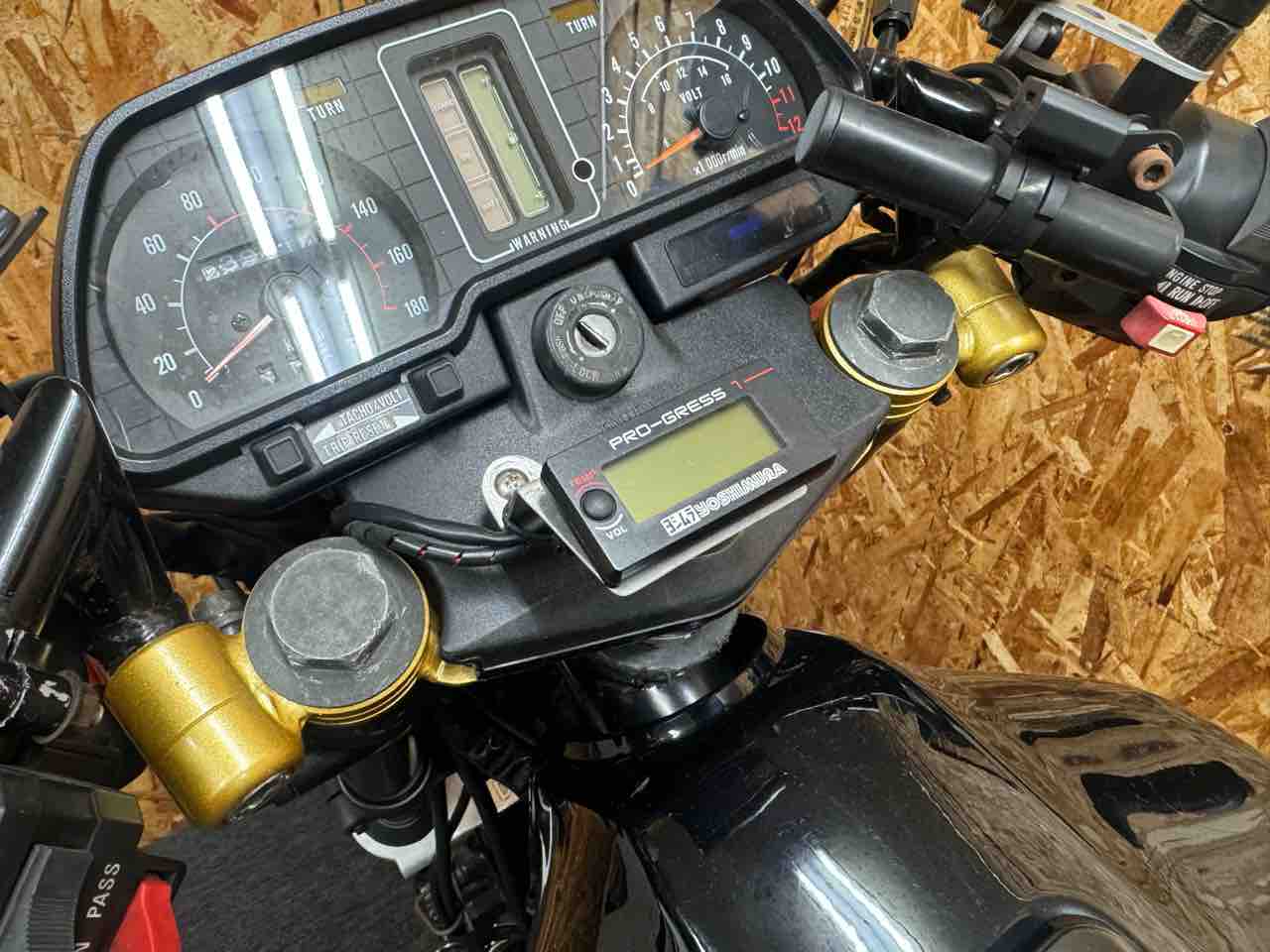 エムゼクト プロアジャスター取り付け方法 : Z400GP専門店 エムゼクト