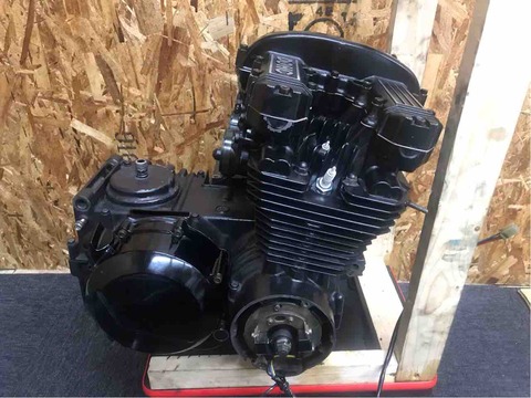 サクっと完成！エンジン腰上OH！ : Z400GP専門店 エムゼクト つね