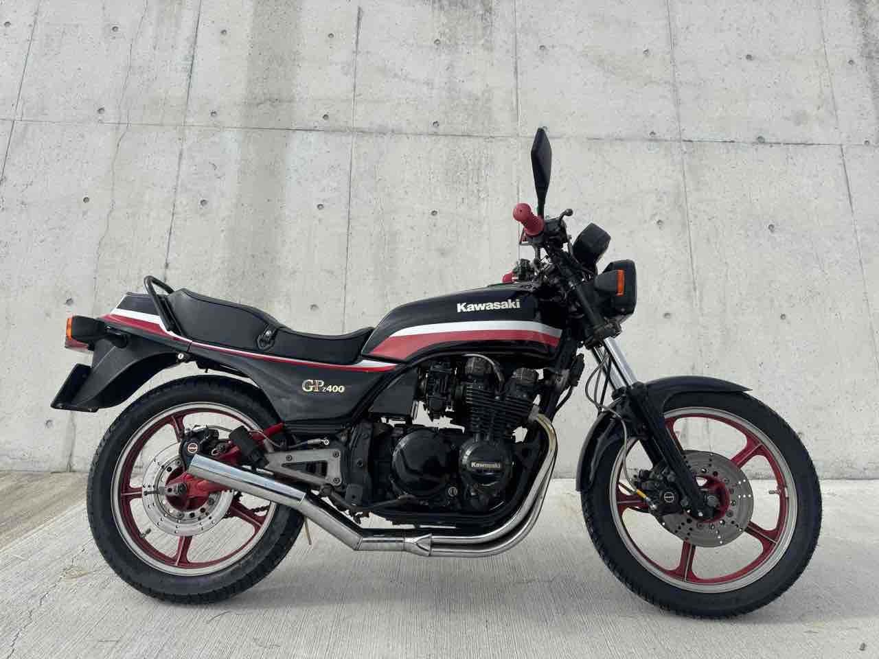 つーねー 静岡県T様のZ400GPトータルメンテナンス完成！ : Z400GP専門店