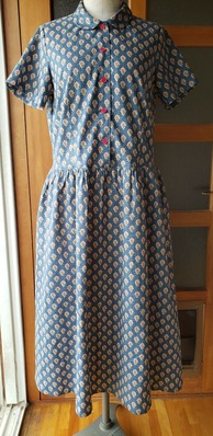 ソレイアードワンピ2作目 ターシャの布しごと 花だより