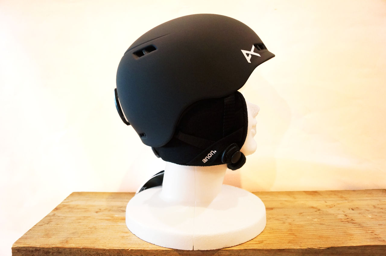 ANON（アノン）子ども用ヘルメット試着できます！！ : 京都にある