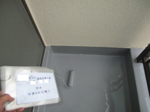 中塗り2回目