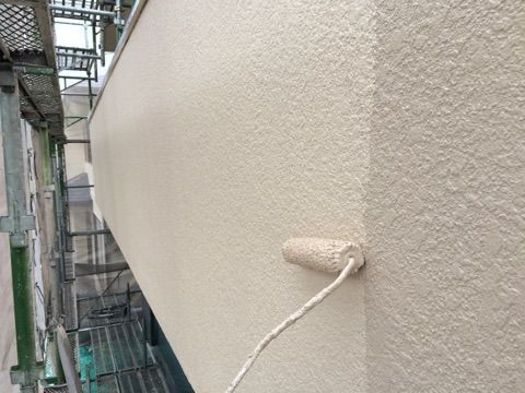 外壁、上塗り2