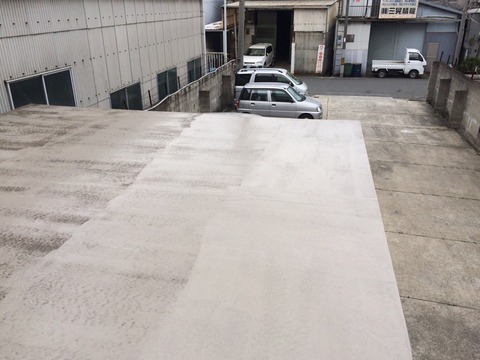 ビックサンコート中塗り2回目完了2