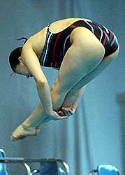 水泳 １５歳 樋口が優勝 飛び込み ぬるぬるじ べん