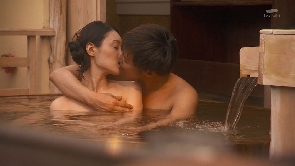 不機嫌な果実 Dvd 高梨臨 橋本マナミ 栗山千明 稲垣吾郎 全4巻 Tvドラマ 熱販売 Razberi Net