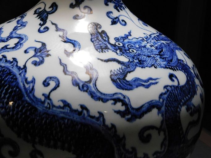 中国古美術・明宣德款青花龍紋梅瓶・青花磁・純手描き・陶芸