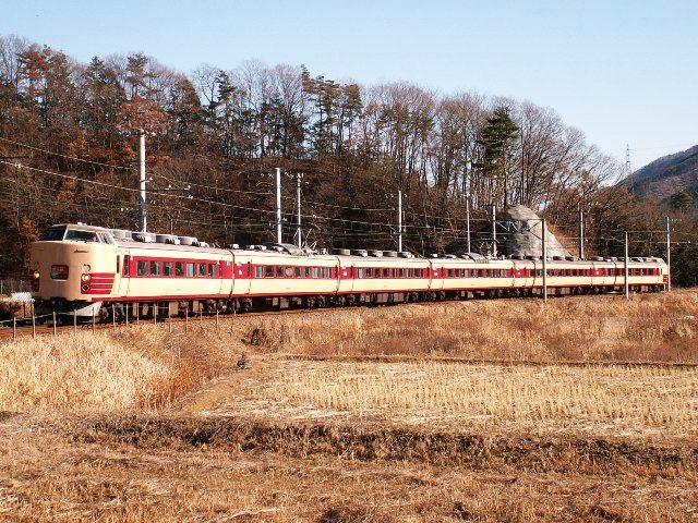 富士急行で国鉄型車両を楽しむ : ヌヨブログ