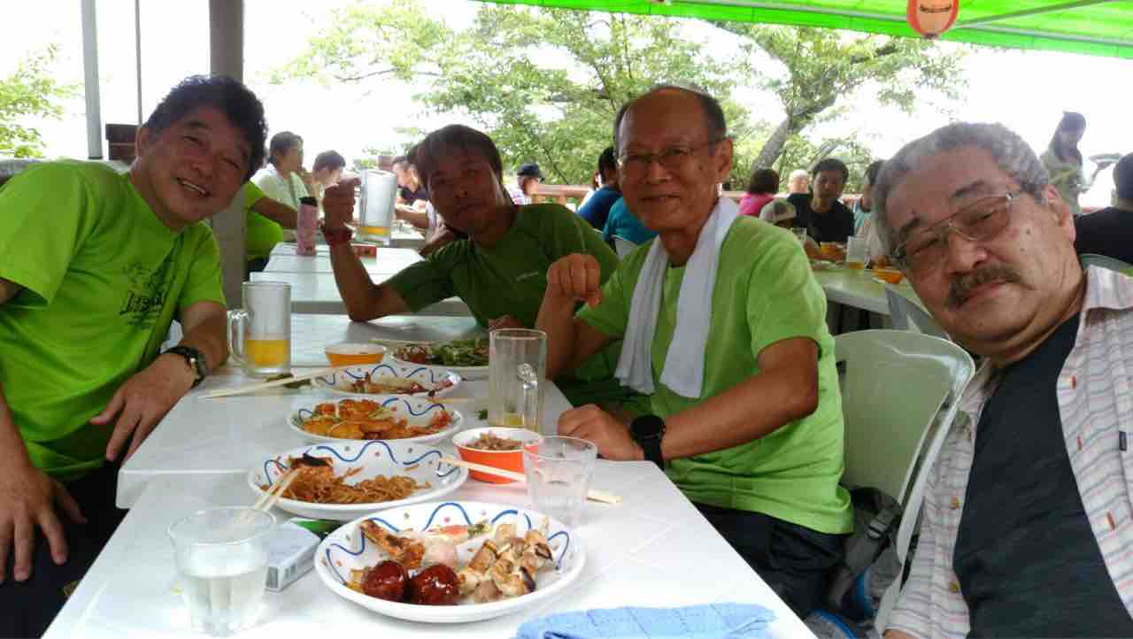 陣馬高尾トレランとビアマウント 会食山行
