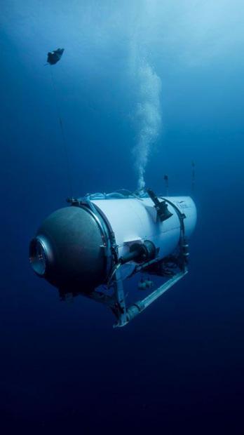 観光客が乗った潜水艦が行方不明　残る酸素40時間　タイタニック観光（画像あり）