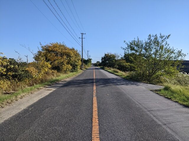 自転車で変な道に迷い込んだ