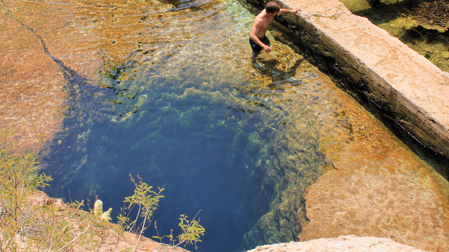 Jacob's_Well_August_2015