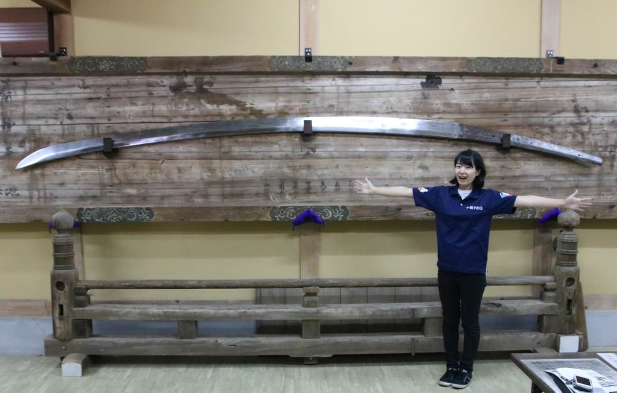 戦国時代の剣豪「真柄直隆さん(身長2m、体重250Kg)」の愛刀をご覧下さい :哲学ニュースnwk