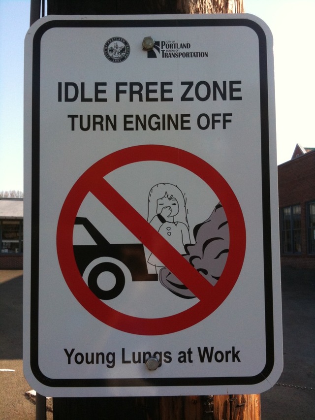 Idle_free_zone_-_turn_engine_off_sign
