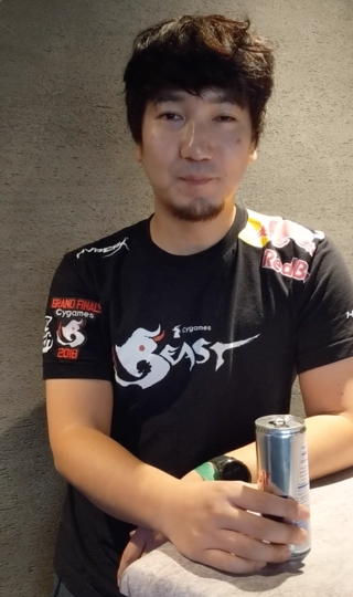 320px-Daigo_Umehara_at_Capcom_Cup_2018