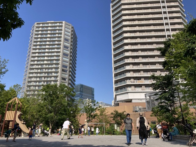 一等地・表参道に「家賃6万2000円」都営住宅で問われる公営住宅の在り方「入れた人だけ得で不公平」