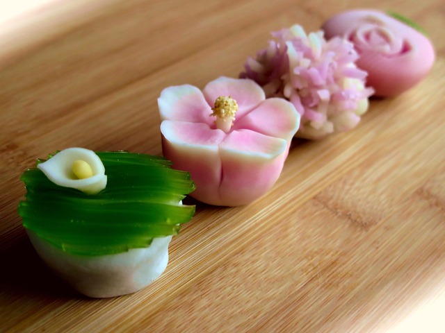 和菓子「美味しくないです。健康にめちゃくちゃ悪いです」←コイツの存在意義ってガチでなんなんや・・・・・・・・・・・