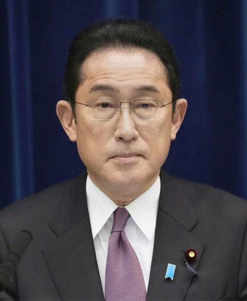 政府「防衛費は法人税で7000億～8000億、たばこ税で2000億、復興特別所得税2000億確保する」