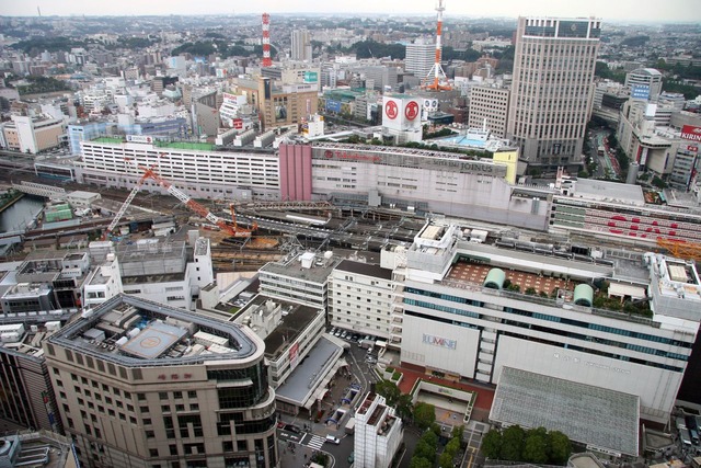 Yokohama_Station_from_above