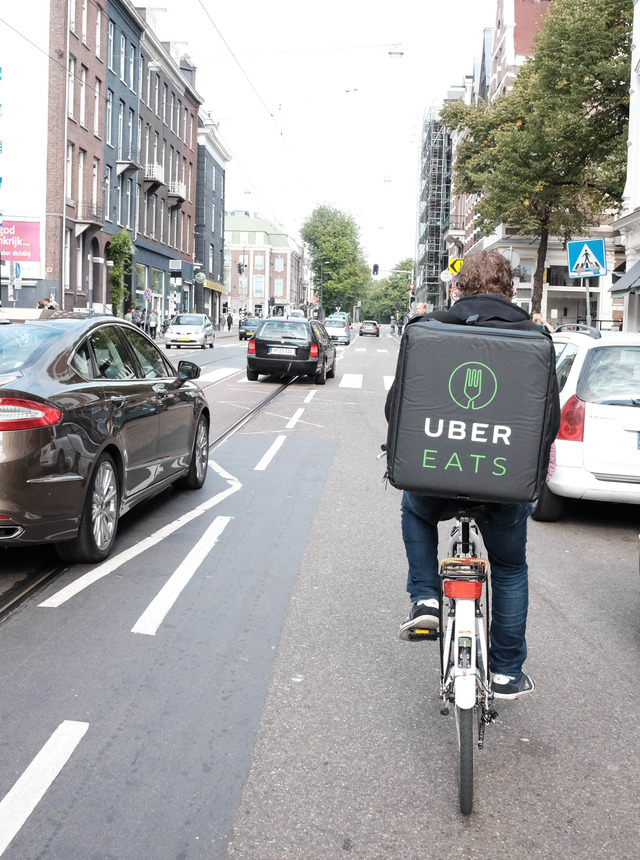 UberEats_cyclist_in_Amsterdam