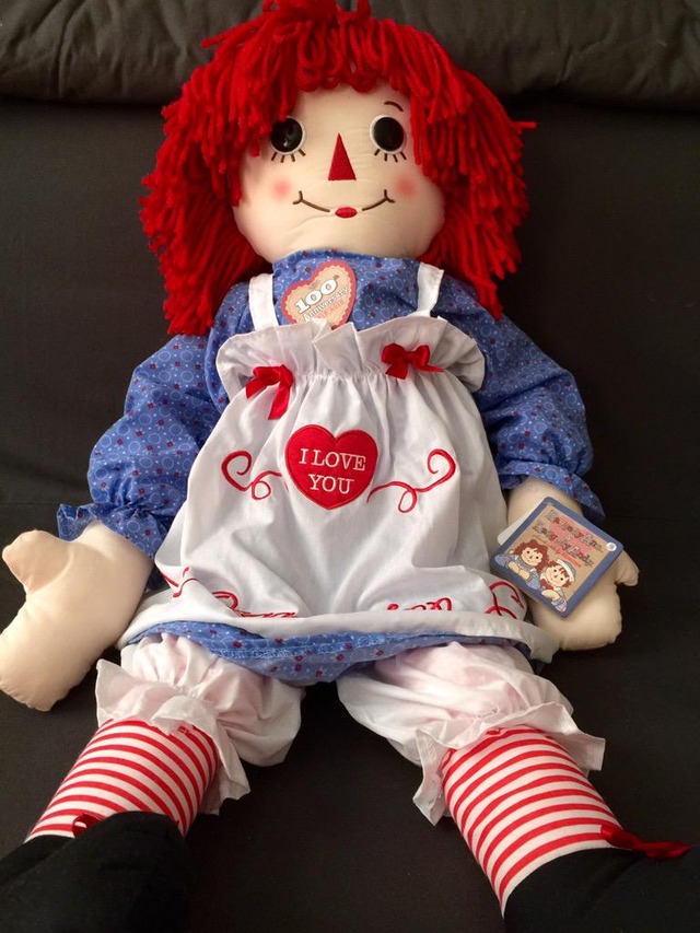 Raggedy_ann_doll_with_dress