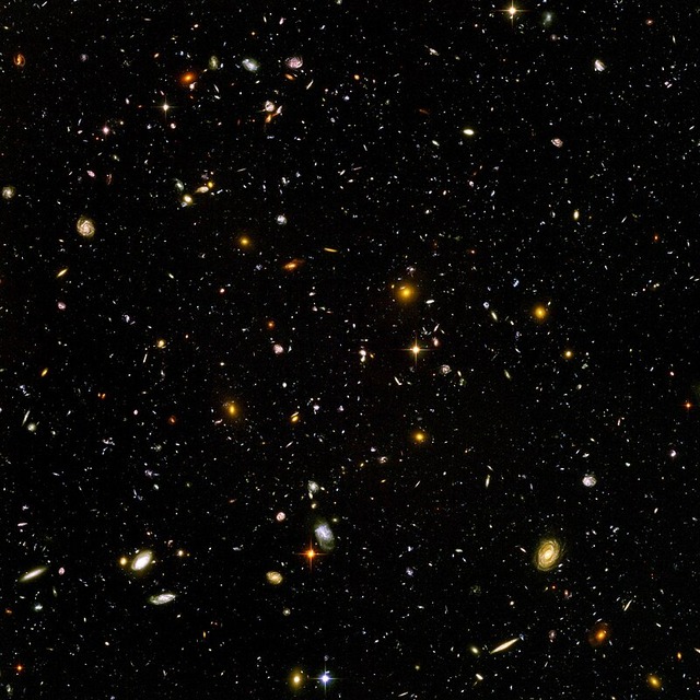 宇宙ってなんで星が3000億個もあって真っ暗なの？