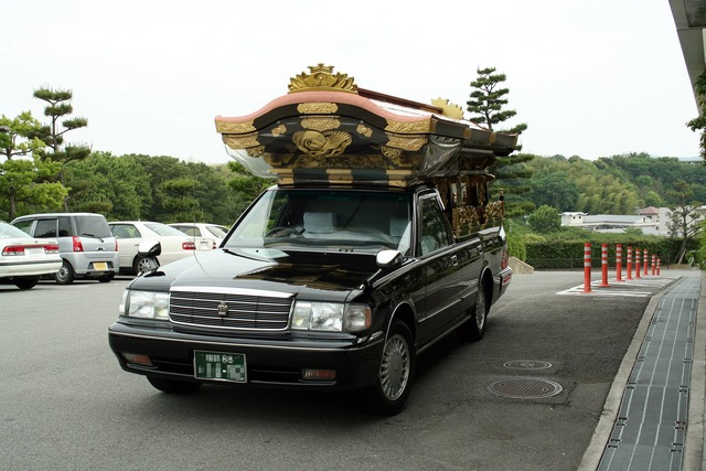 Hearse_of_Japan_01