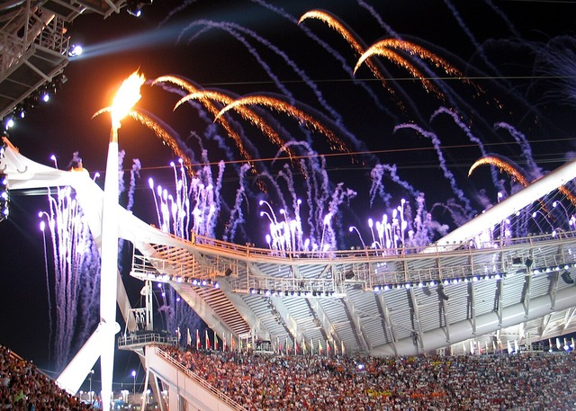 Olympic_flame_at_opening_ceremony_2004