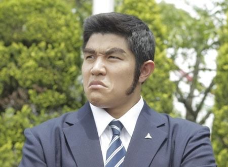 鈴木