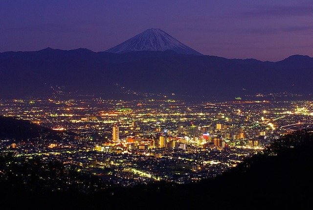 The_night_view_of_Kofu_City