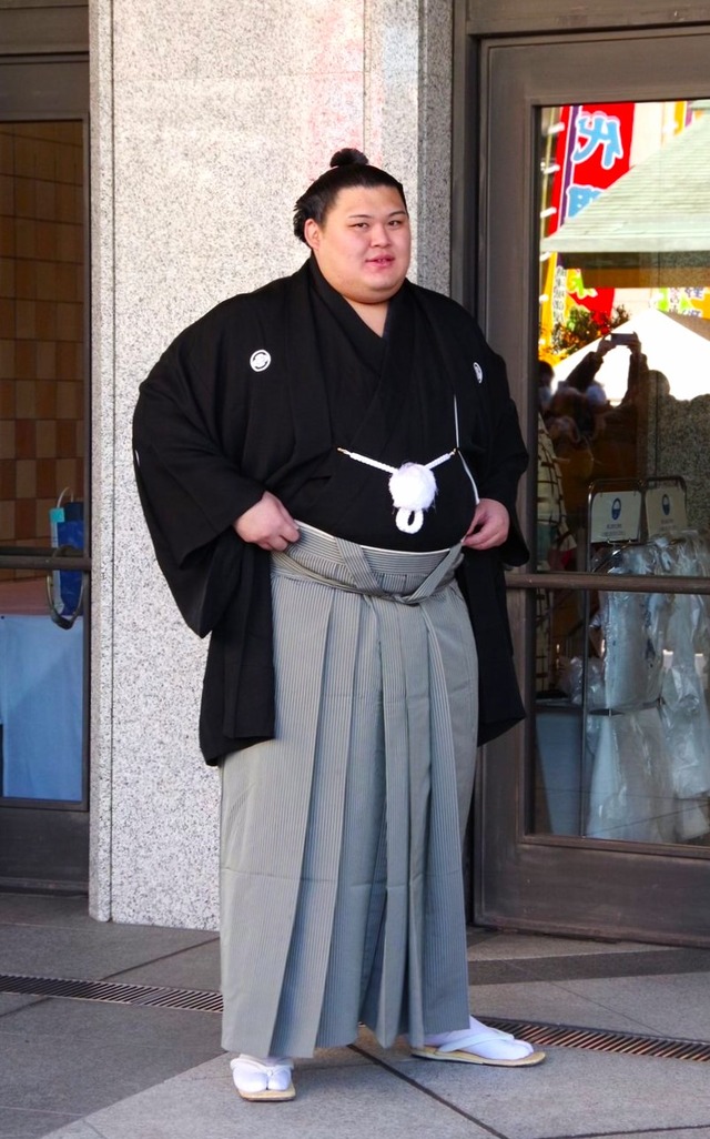 【はぐれメタル】横綱・大の里、5場所で金星11個配給　歴代横綱ダントツ