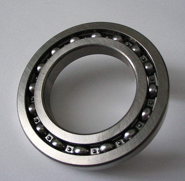 614px-Ball_bearing