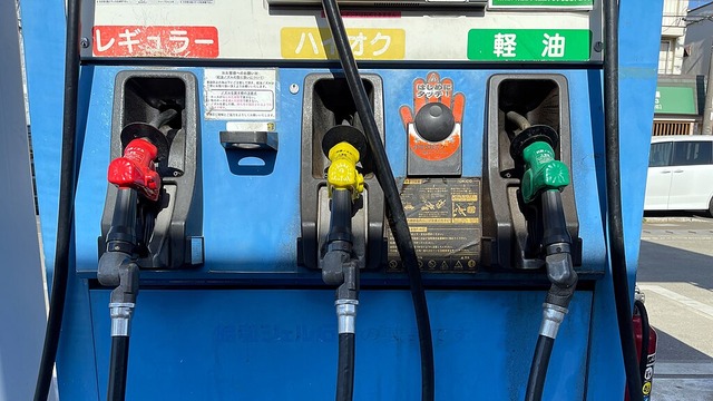 ガソリン小売価格、185.6円　過去最高を更新ｗｗｗｗｗｗ