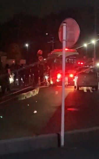 【動画あり】クルド人さん　埼玉県川口にある医療センターの前で乱闘事件を起こす　機動隊が出動・・