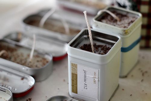 捨てるなんてもったいない 紅茶缶を可愛くリメイクする10のアイデア おちゃぶろ