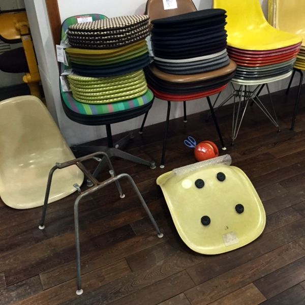 ヴィテージ イームズ サイドシェルチェア Hベース レモン