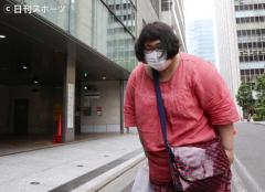 離婚調停中 安藤なつ、丁寧に頭下げ「あまりお話できません。すみません」