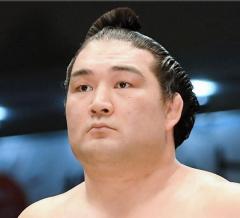 竜電に3場所出場停止処分 幕下降下確実 外出禁止期間中に不倫相手と25回密会