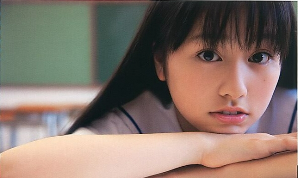 佐々木彩夏4制服姿画像 (2)