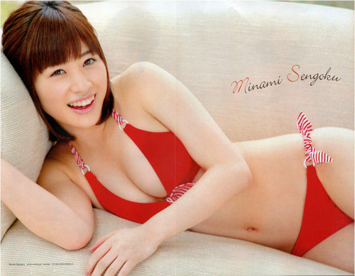 仙石みなみ4赤ビキニ水着 (7)